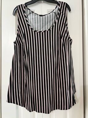 torrid Black and Pink Vertical Stripe Tank